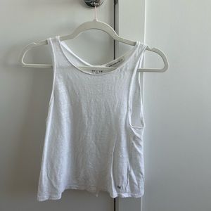 Eleven Paris top